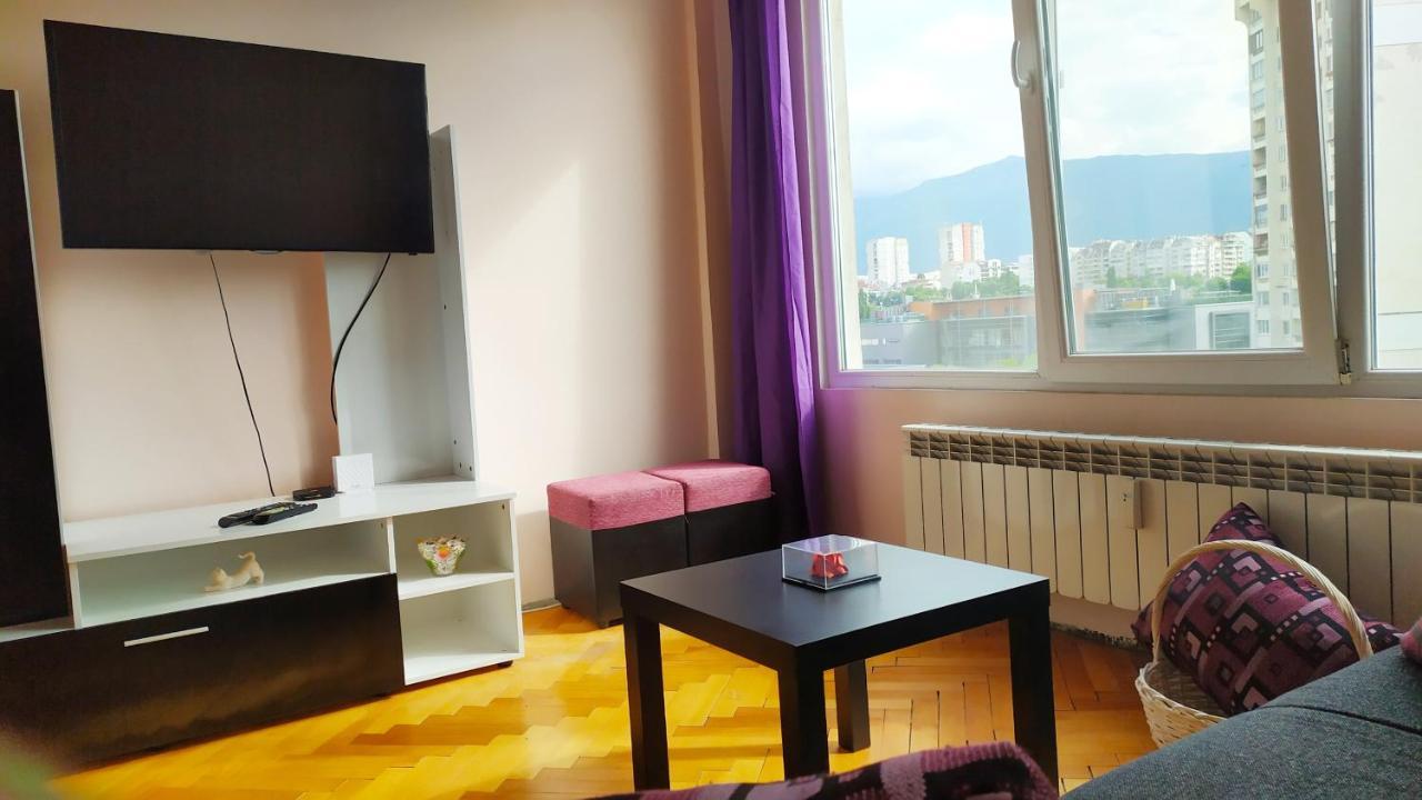 Lovely City Center 1Bd, 1Bt Apartment Σόφια Εξωτερικό φωτογραφία