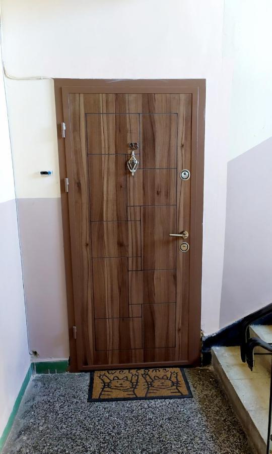 Lovely City Center 1Bd, 1Bt Apartment Σόφια Εξωτερικό φωτογραφία